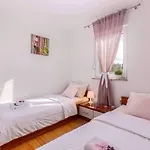 16 * Crikvenica