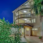 16 * Crikvenica