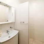 16 * Crikvenica