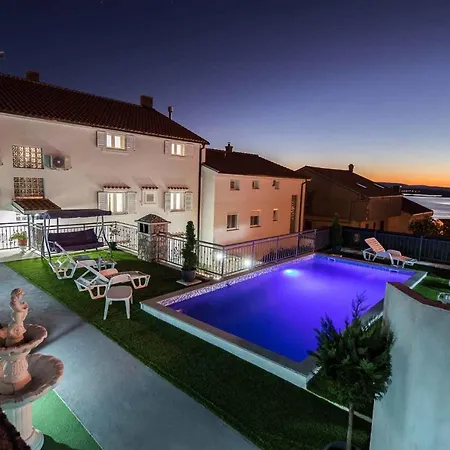 16 Crikvenica