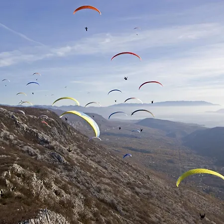 16 * تْسْغيكفانِتْسا